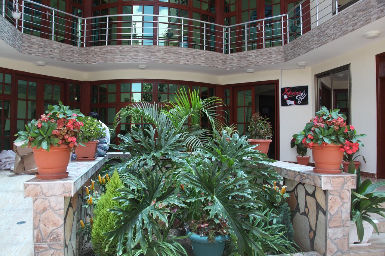 Merves Hotel Arusha Esterno foto