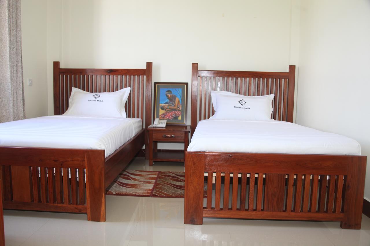 Merves Hotel Arusha Esterno foto