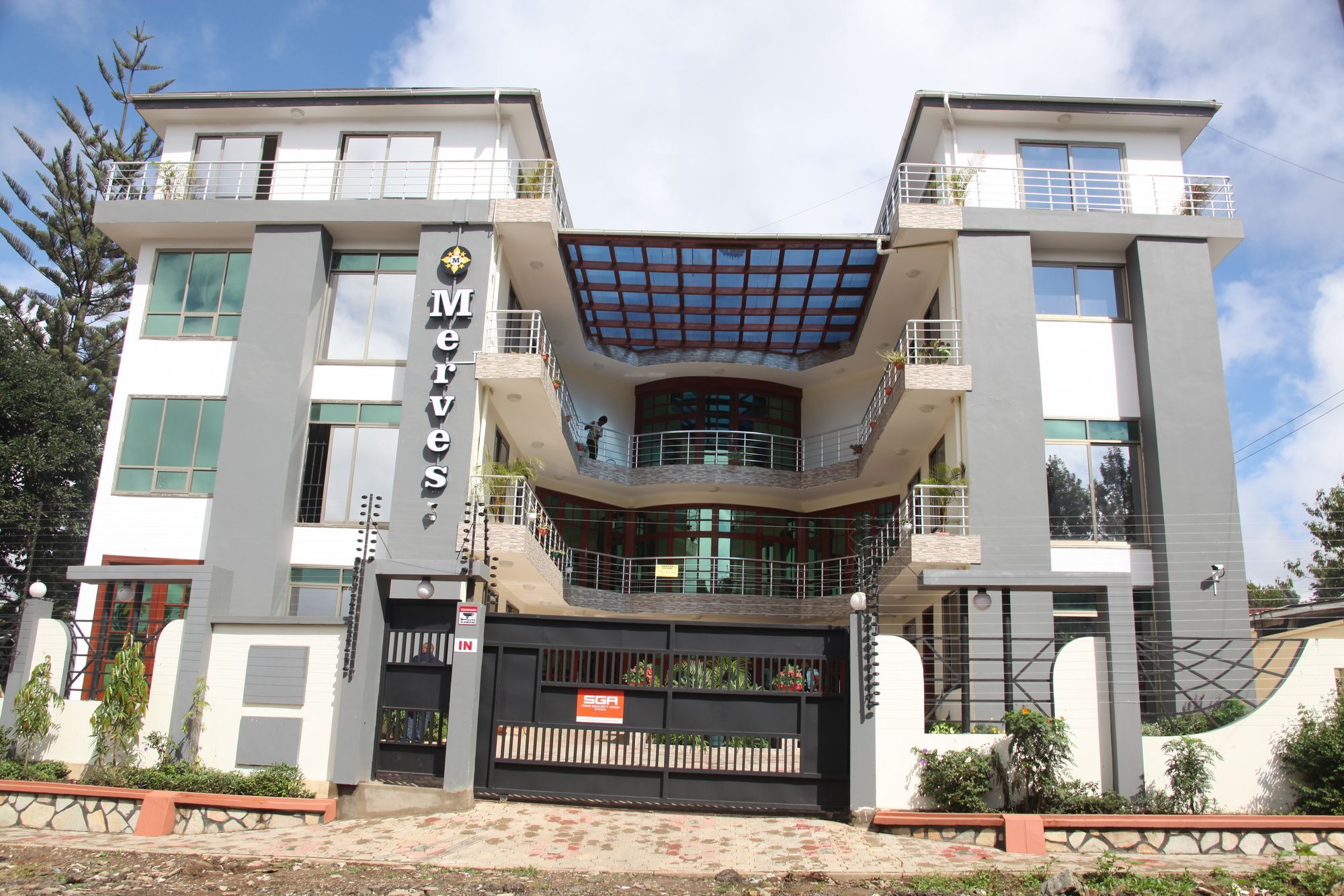 Merves Hotel Arusha Esterno foto